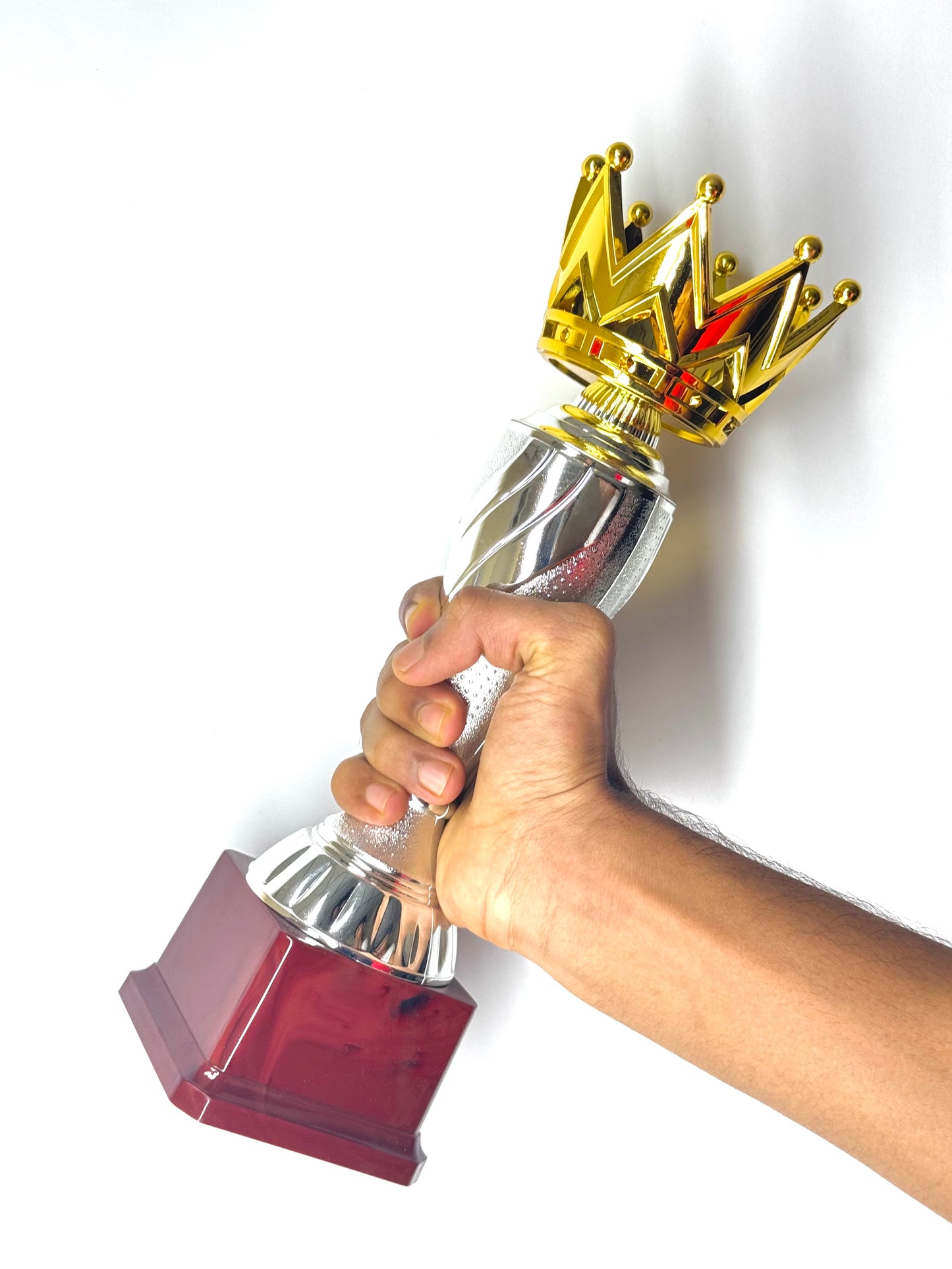 Luxury crown trophy ideal for champion, leadership, or excellence awards