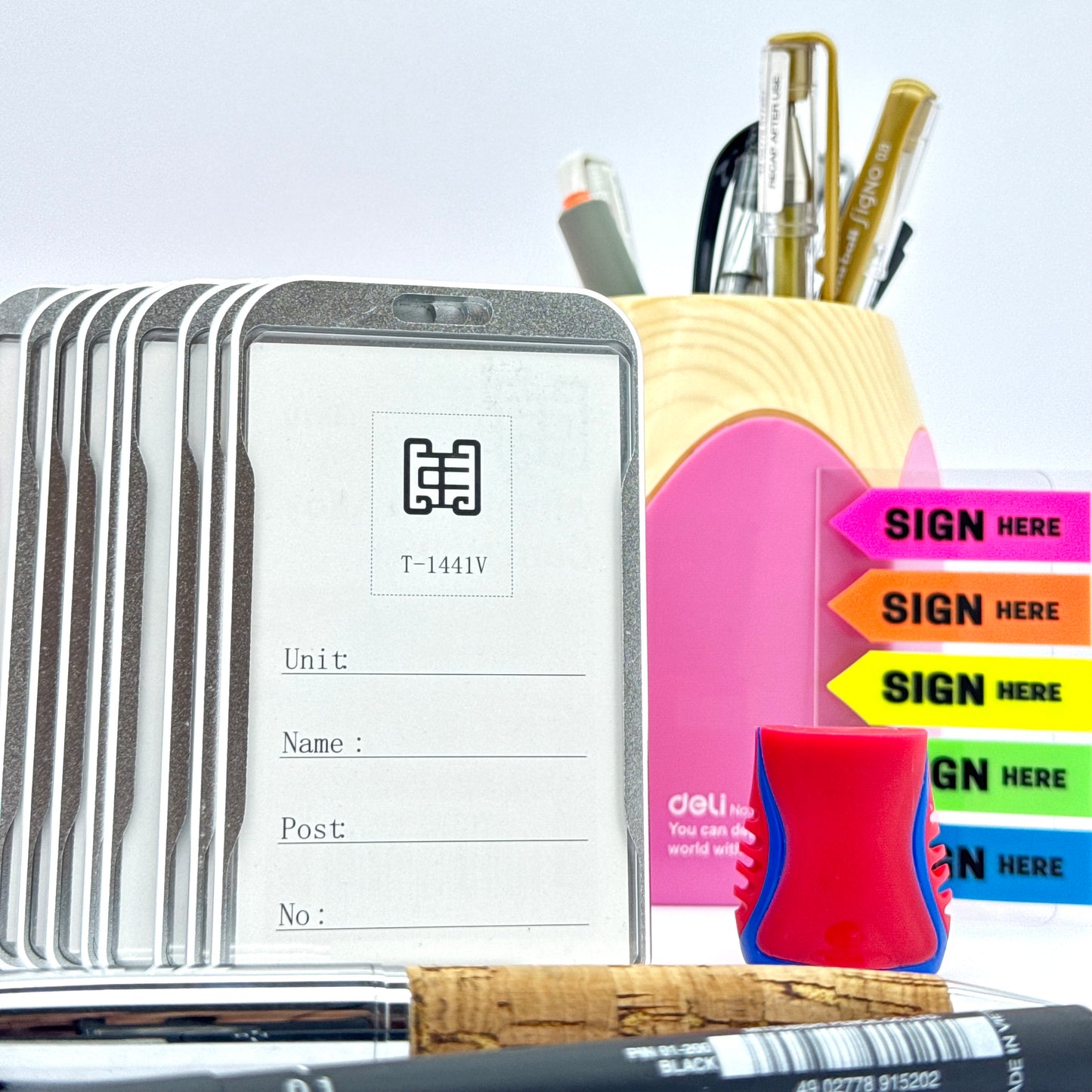 Aluminium Alloy Card Holder T-1441V front and back view