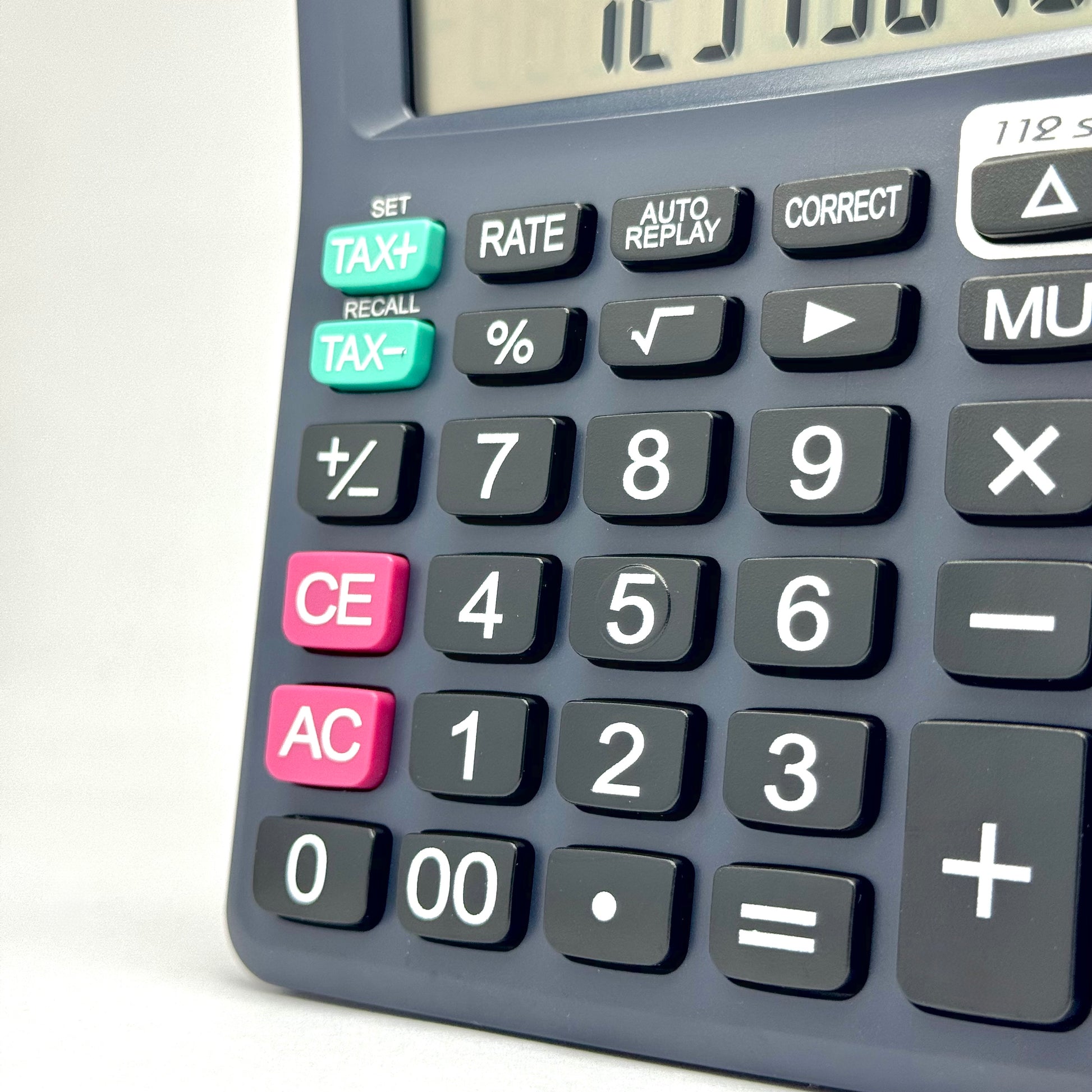 Partner calculator with tax keys and memory functions