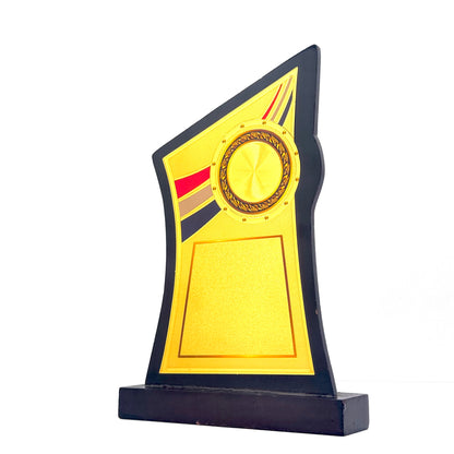 Personalized wooden award memento with unique design